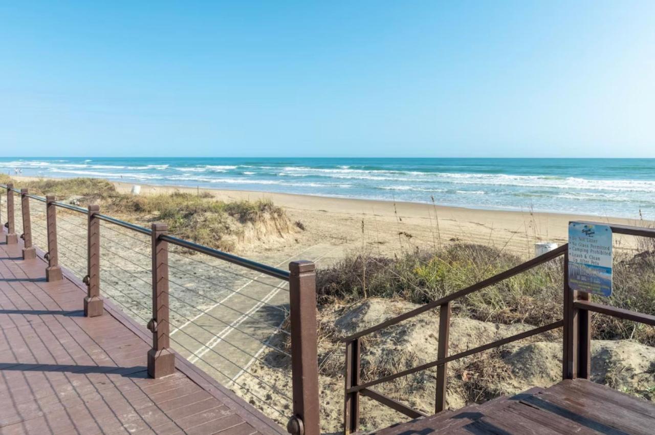 サウス・パドリー・アイランドOcean Breeze Retreat 2Bed 2Bath, Heated Pool!アパートメント エクステリア 写真