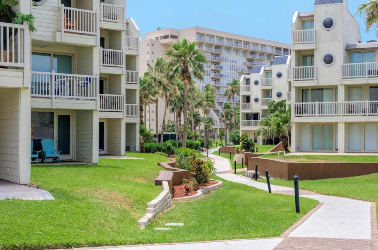 サウス・パドリー・アイランドOcean Breeze Retreat 2Bed 2Bath, Heated Pool!アパートメント エクステリア 写真